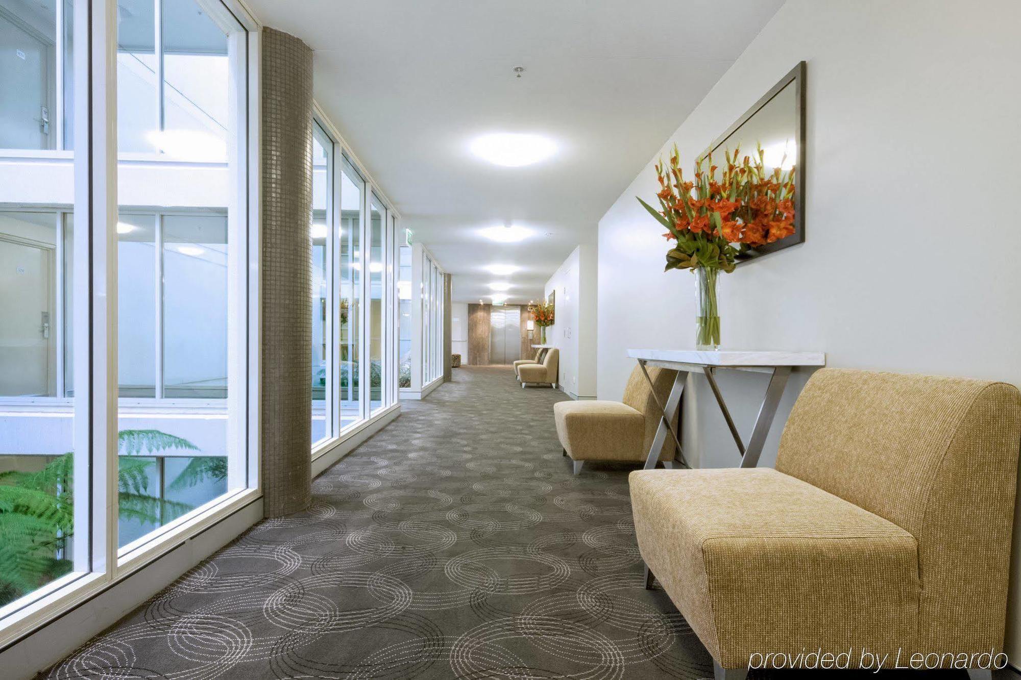 Pacific Suites Canberra Extérieur photo