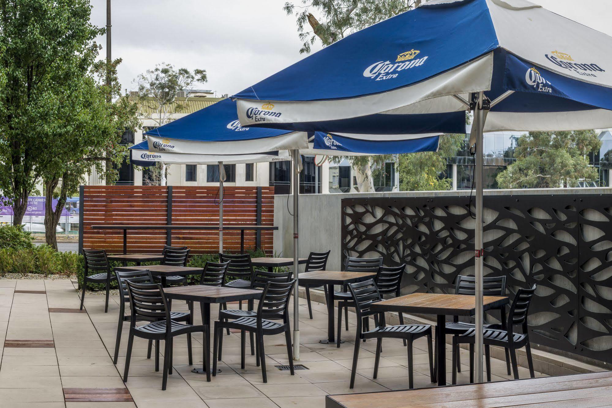 Pacific Suites Canberra Extérieur photo
