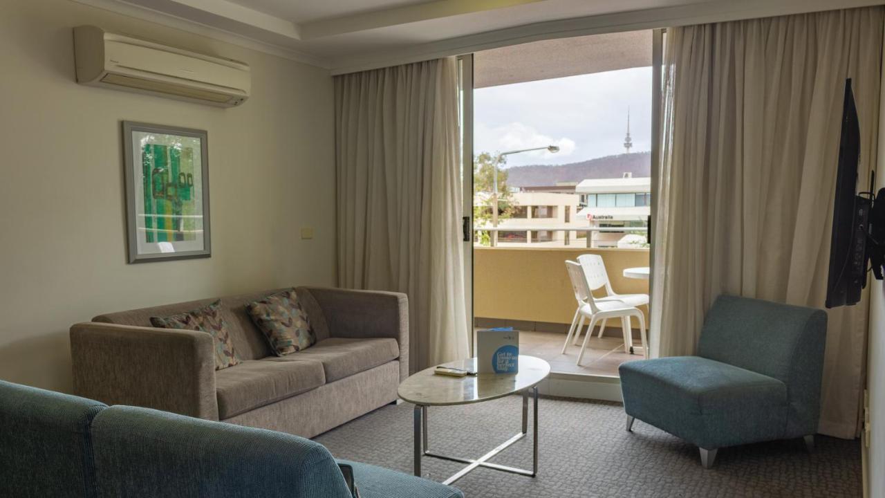 Pacific Suites Canberra Extérieur photo